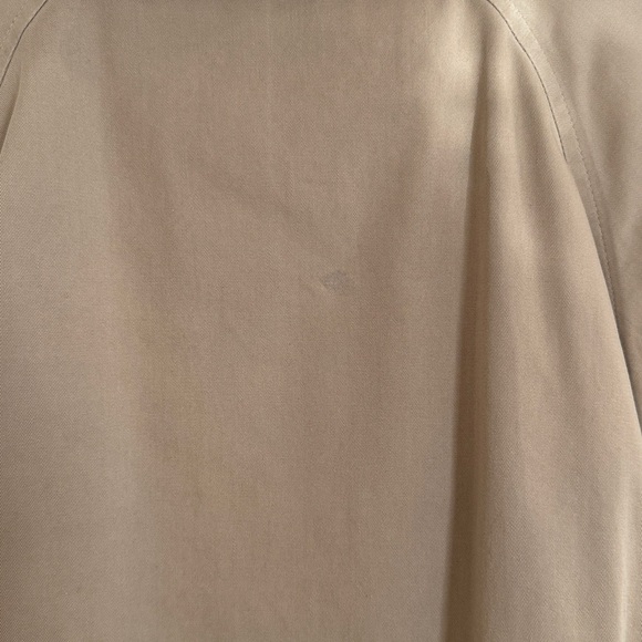 Burberry Tan Double Breasted Trench Coat - Picture 15 of 16